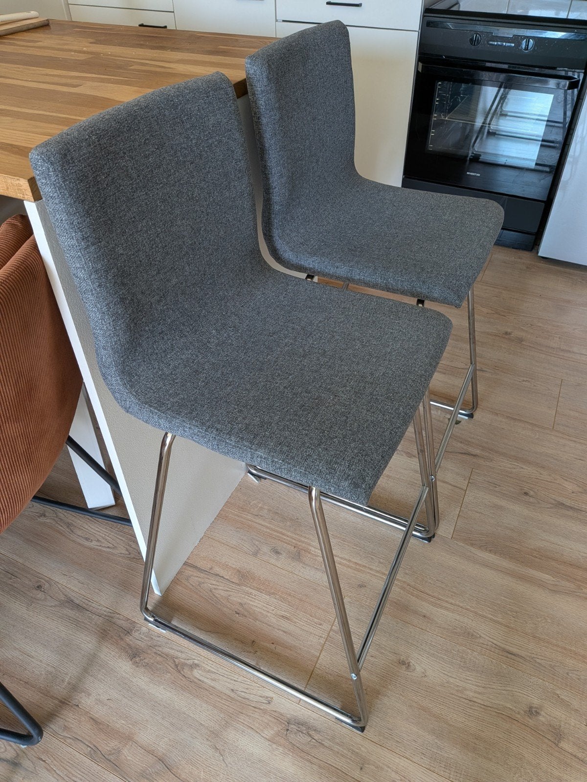 2x IKEA Volfgang barkrukken, zo goed als nieuw, Huis en Inrichting, Ophalen, Twee, Zo goed als nieuw, Metaal