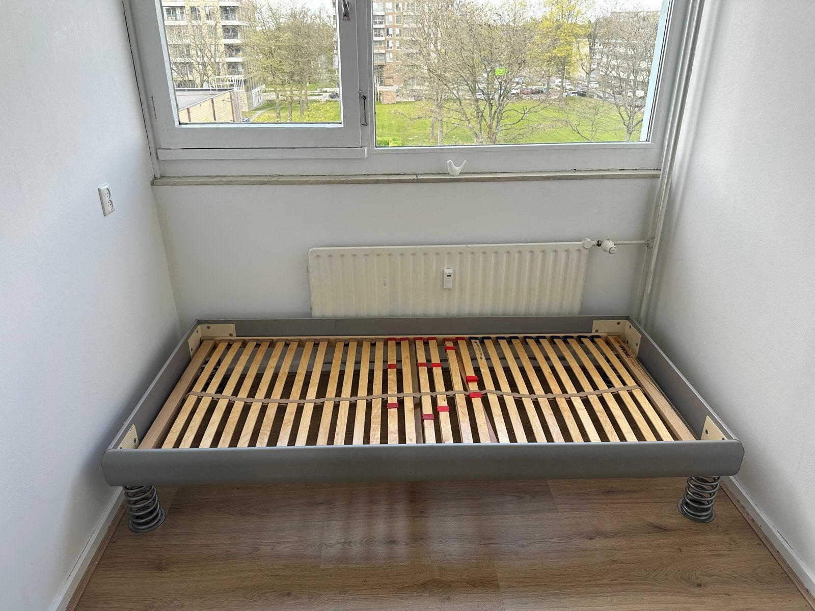 Gratis! Trendhopper bed met lattenbodem, Ophalen, Gebruikt, 90 cm, Tweepersoons