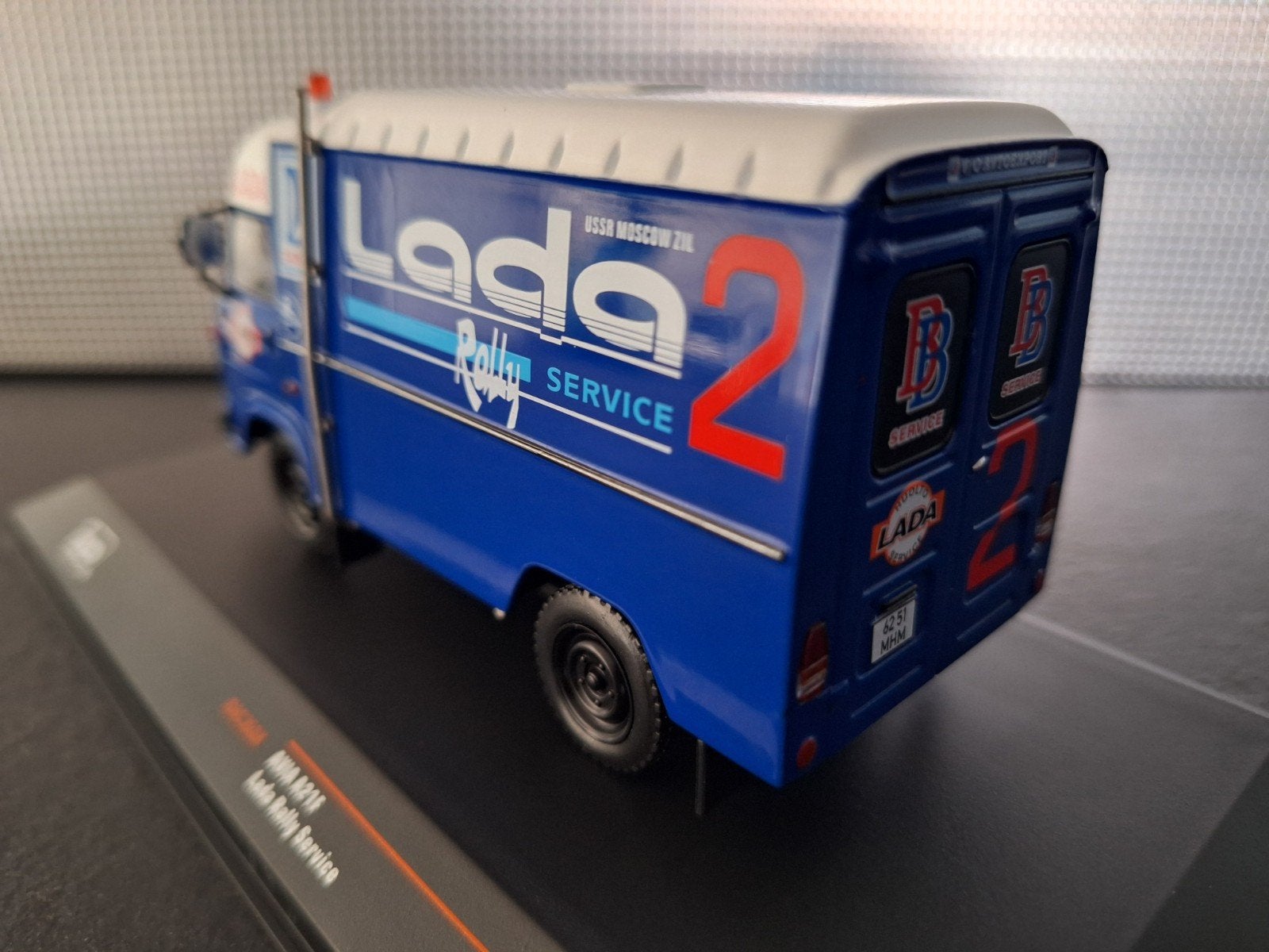 Avia A21 Lada Rally Service Assistance  Schaal 1:43, Hobby en Vrije tijd, Overige merken, IXO, IXO, Nieuw