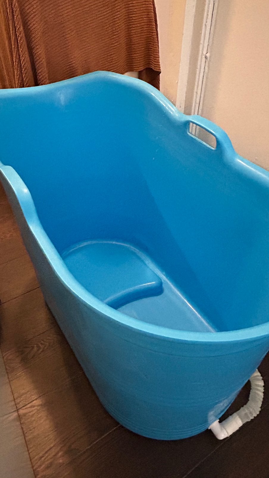 Heel fijn zitbad voor de volgende badliefhebber!, Huis en Inrichting, Ophalen, Gebruikt, Blauw, Overige typen