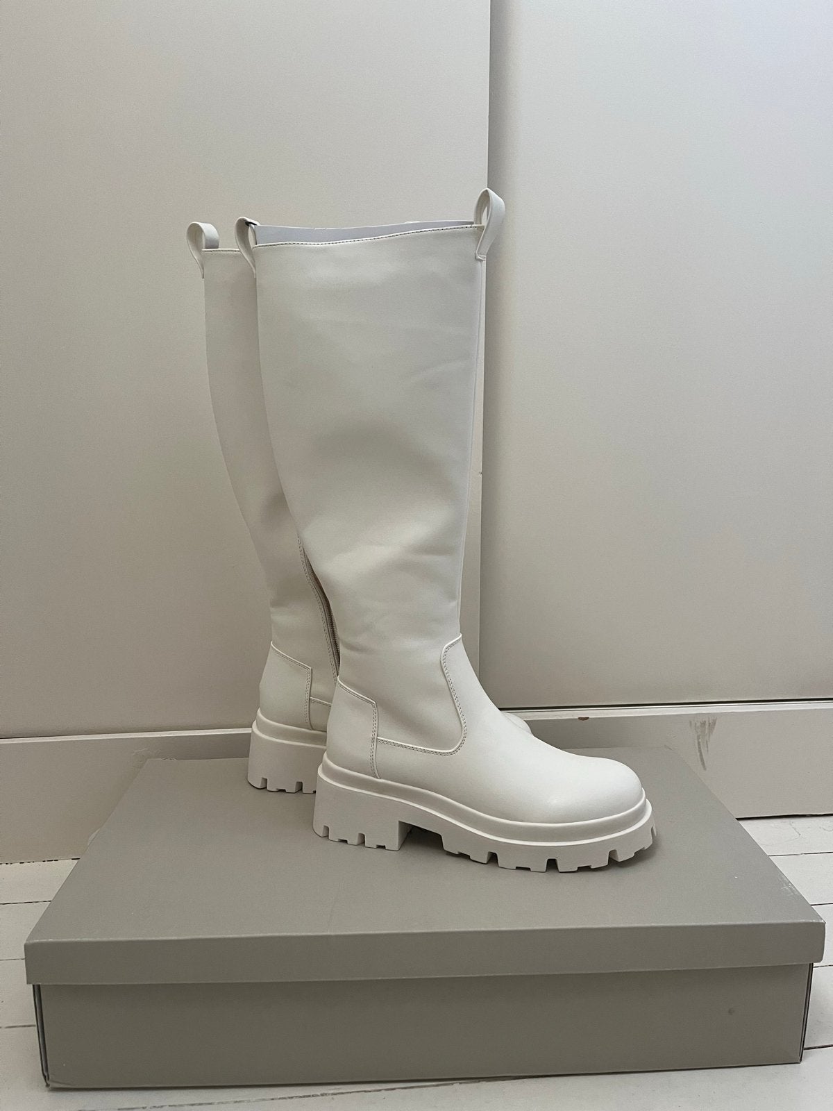 Even&Odd Witte Hoge Laarzen met Chunky Zool - Maat 38, Kleding | Dames, Hoge laarzen, Verzenden, Wit, Nieuw