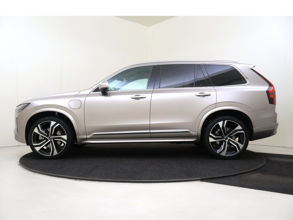Volvo XC90 T8 AWD Ultra Bright | Schuif/-Kanteldak | Head-Up, Dealer onderhouden, 77 km/l, Gebruikt, 4 cilinders