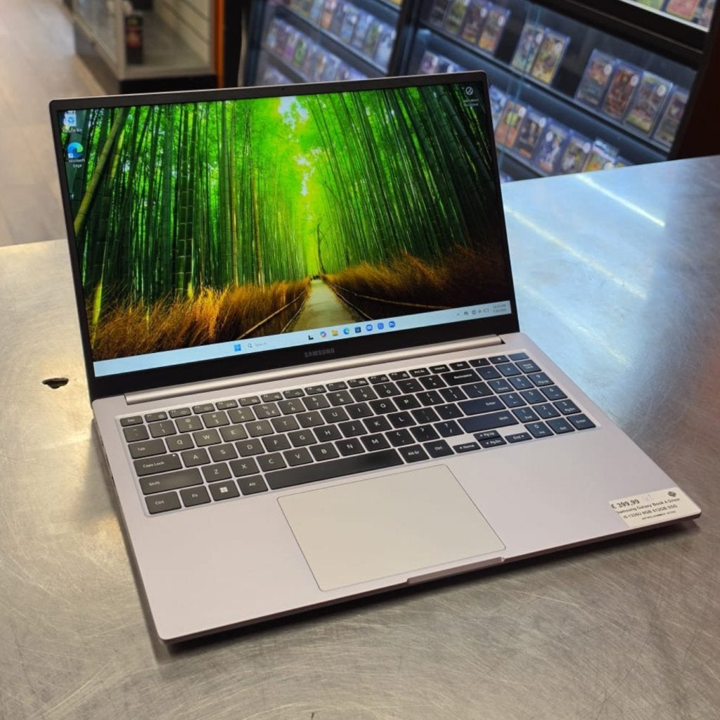 Samsung Galaxy Book 4 Silver | i5-1335U 8GB 512GB SSD, Computers en Software, Windows Laptops, Samsung, Zo goed als nieuw, Support@Samsung.com