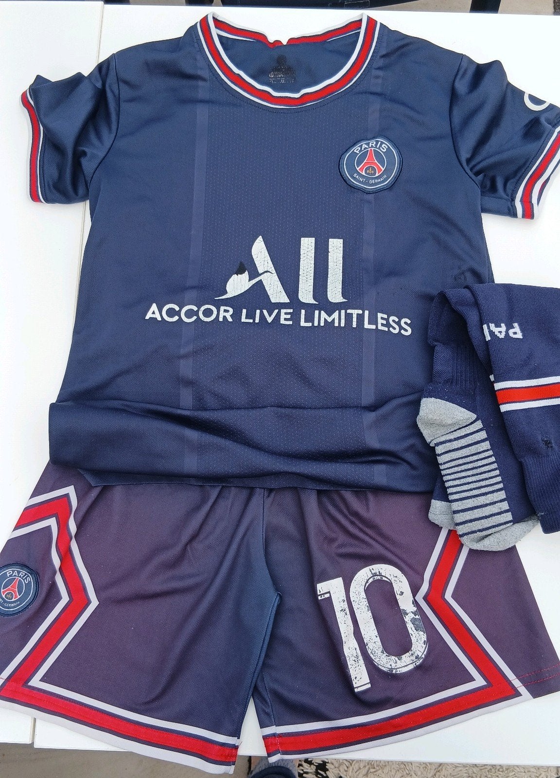 PSG Paris Saint Germain tenue m28 164 Neymar, Ophalen of Verzenden, Gebruikt, Jongen of Meisje, Sport- of Zwemkleding