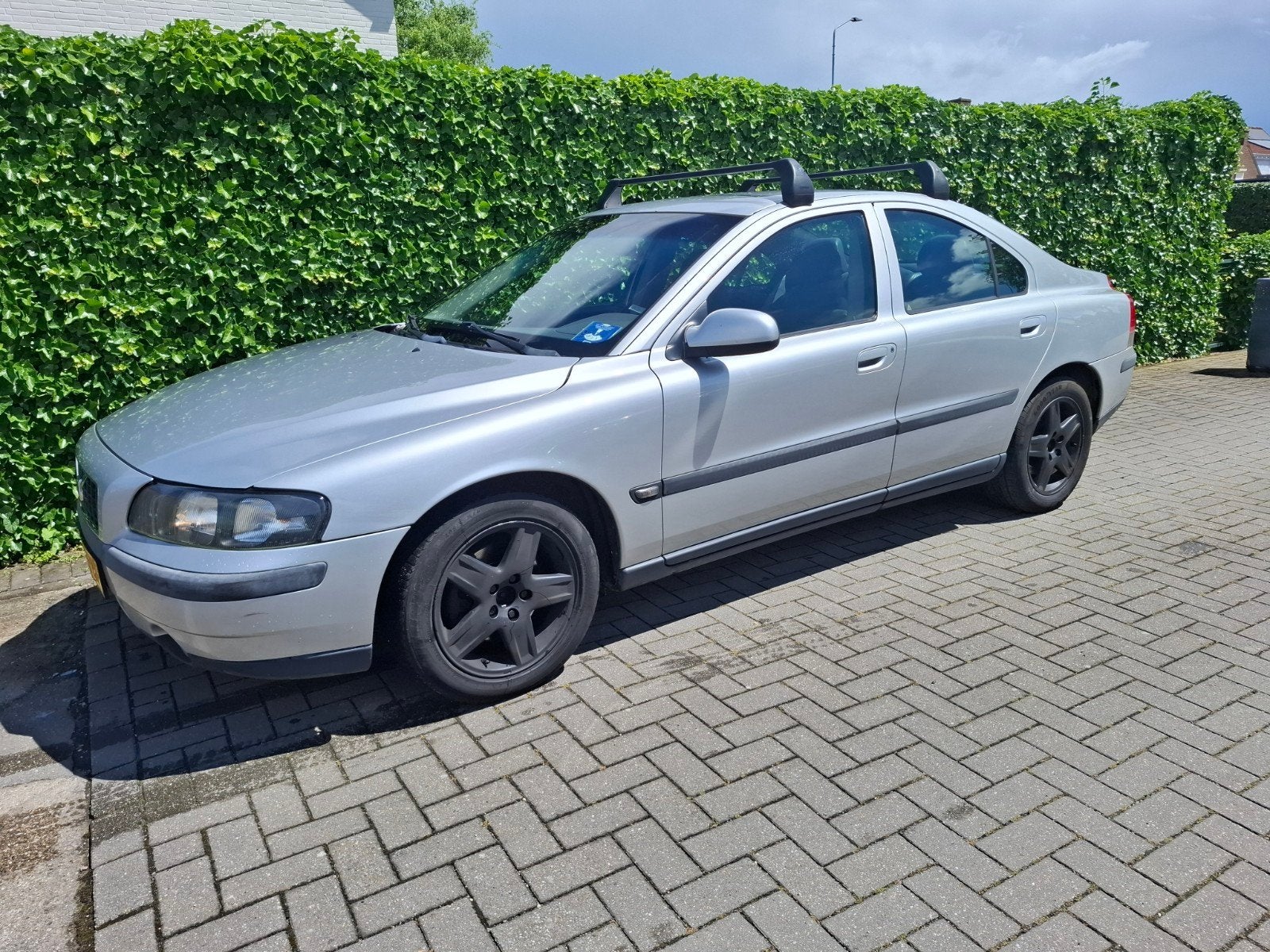 Volvo S60 2.4 140PK AUT 2002 Grijs Automaat, Auto's, Volvo, Zwart, S60, Bedrijf, 2435 cc