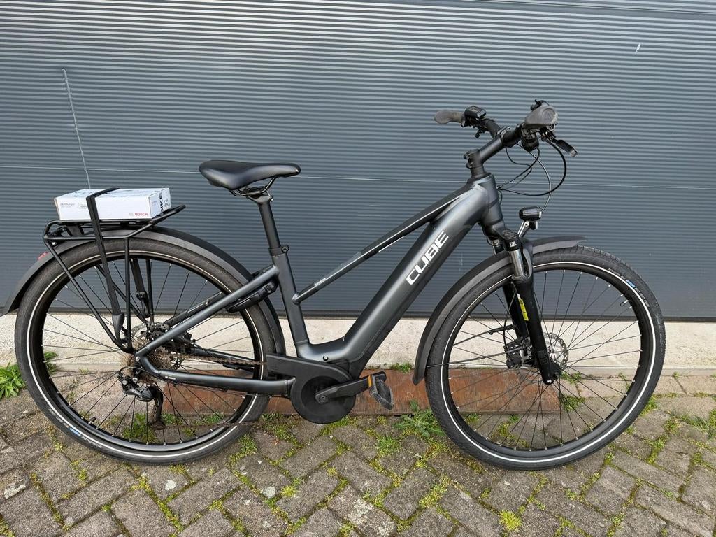 Cube touring electrische Dames fiets, Minder dan 47 cm, Ophalen of Verzenden, Zo goed als nieuw, Cube