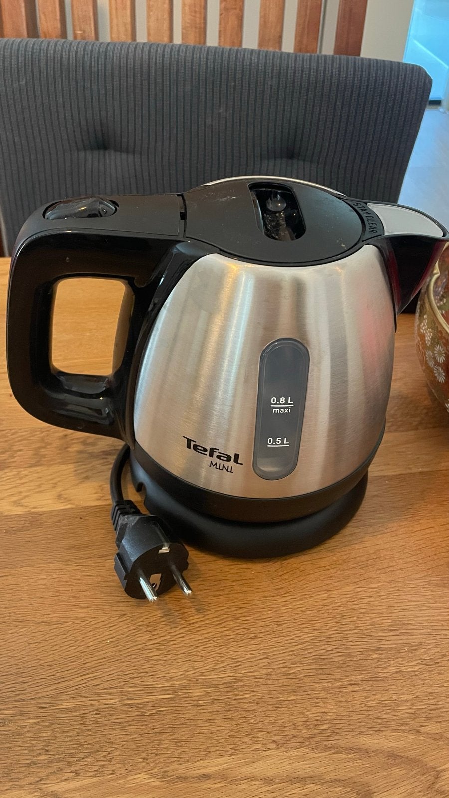 Tefal Mini Waterkoker - Compact en Draadloos, Minder dan 1 liter, Ophalen, Zo goed als nieuw, Draadloos