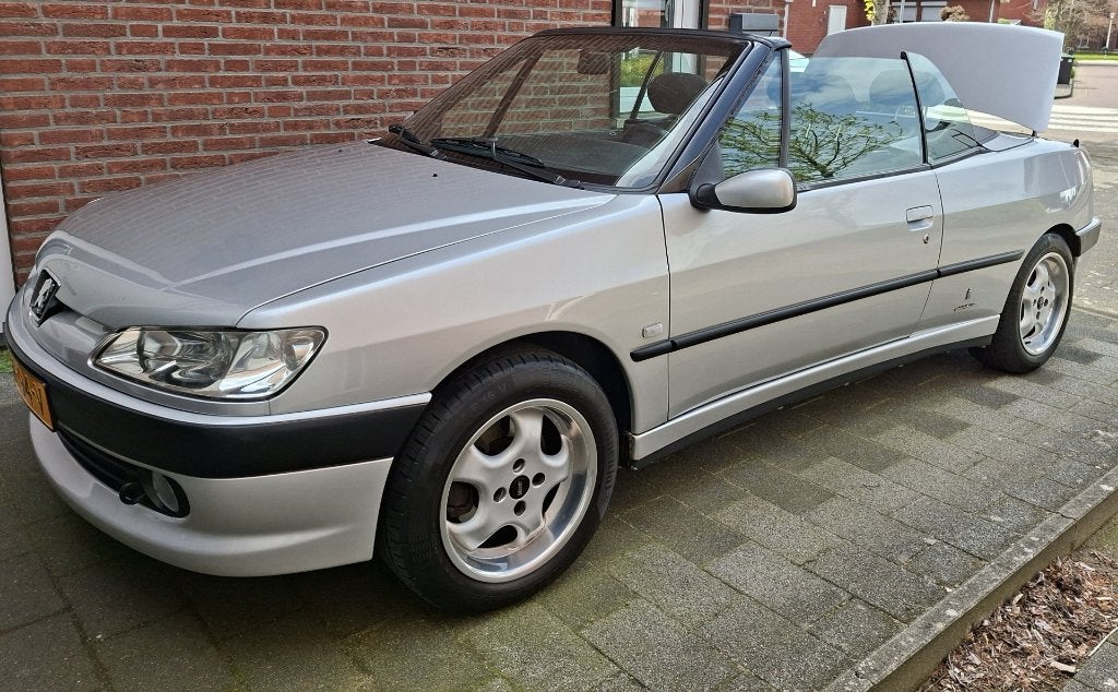 Top Peugeot 306 Cabrio, Metallic lak, Stof, Zwart, 4 cilinders