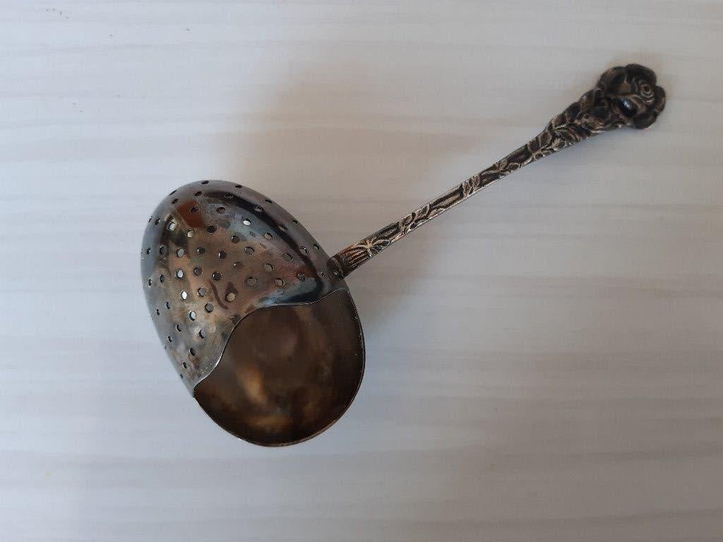 verzilverd thee-ei van Douwe Egberts, Antiek en Kunst, Ophalen of Verzenden