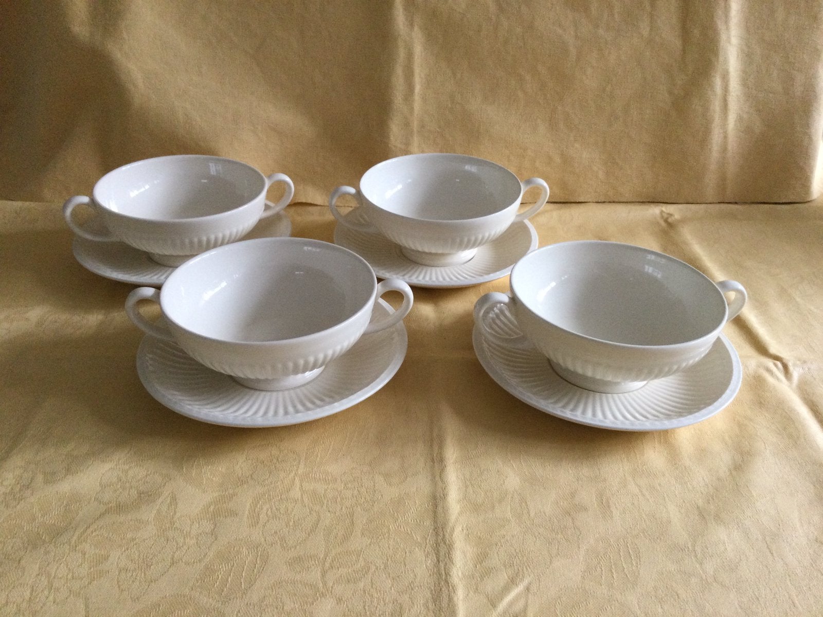 Wedgwood Edme 4 soepkom met schotel nieuwstaat, Ophalen of Verzenden