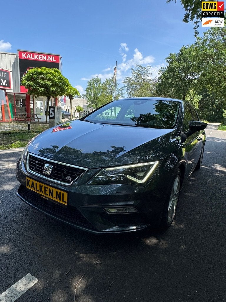 Seat LEON FR 1.5 TSI Carplay, keyless, led koplampen 2019, Auto's, Seat, Voorwielaandrijving, 4 cilinders, Leon, 610 kg