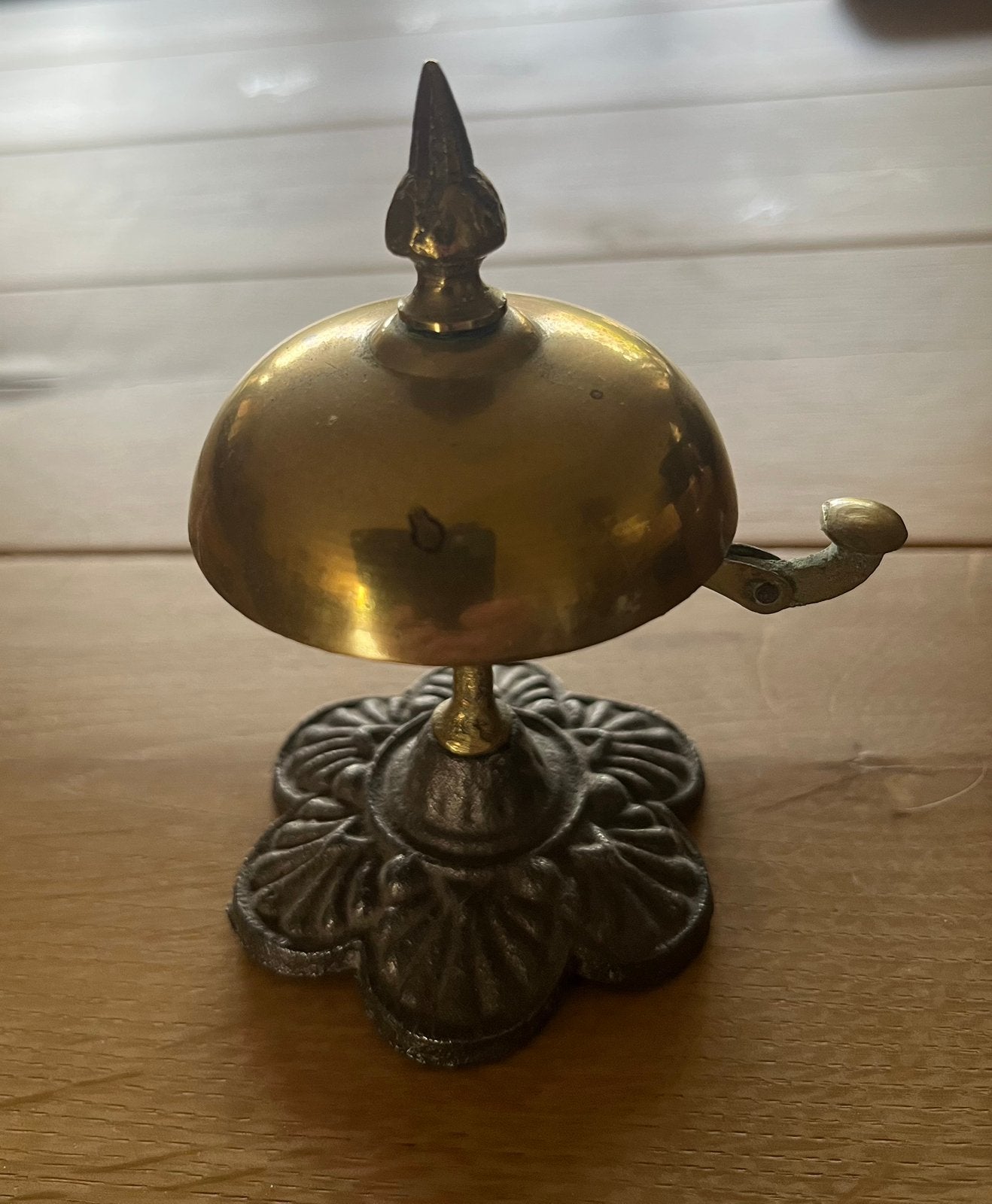Antiek tafelbelletje toonbankbel winkelbel, Ophalen of Verzenden, Koper