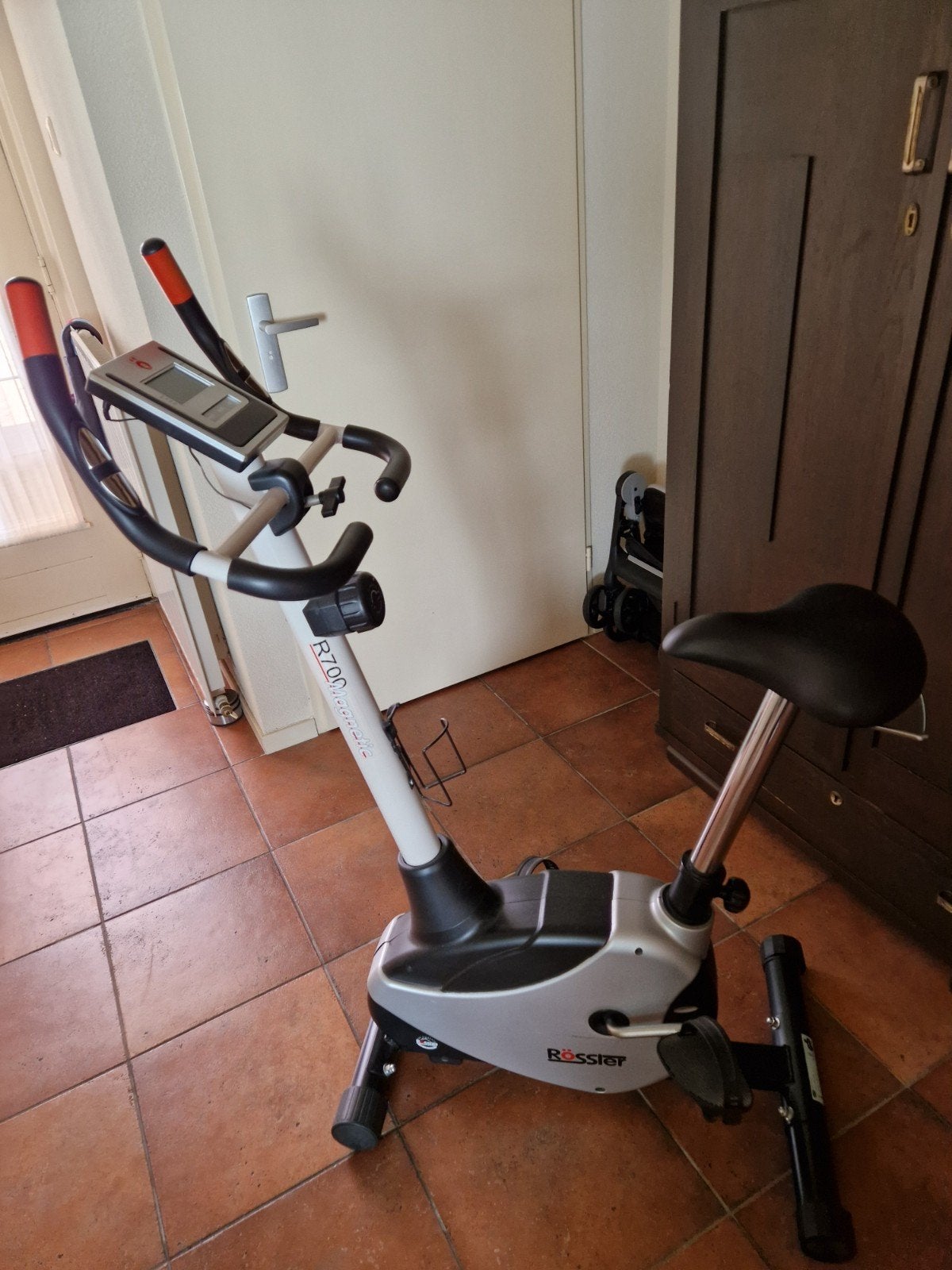 RÖSSLER R 700 MAGNETIC HOMETRAINER, Ophalen, Zo goed als nieuw, Metaal, Benen