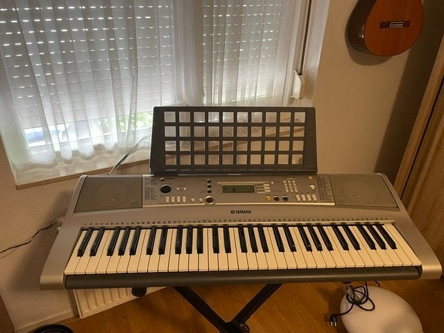 Yamaha Keyboard 61 Toetsen incl Standaard, Ophalen, 61 toetsen, Yamaha, Zo goed als nieuw