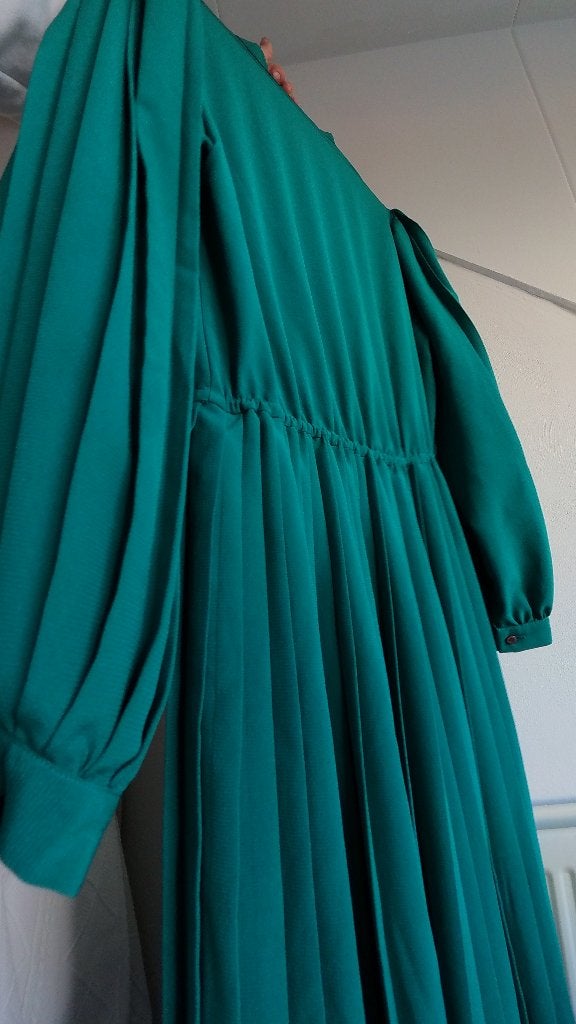 Vintage Groene Plooirok Jurk Maat M, Maat 42/44 (L), Ophalen of Verzenden, Onbekend, Zo goed als nieuw