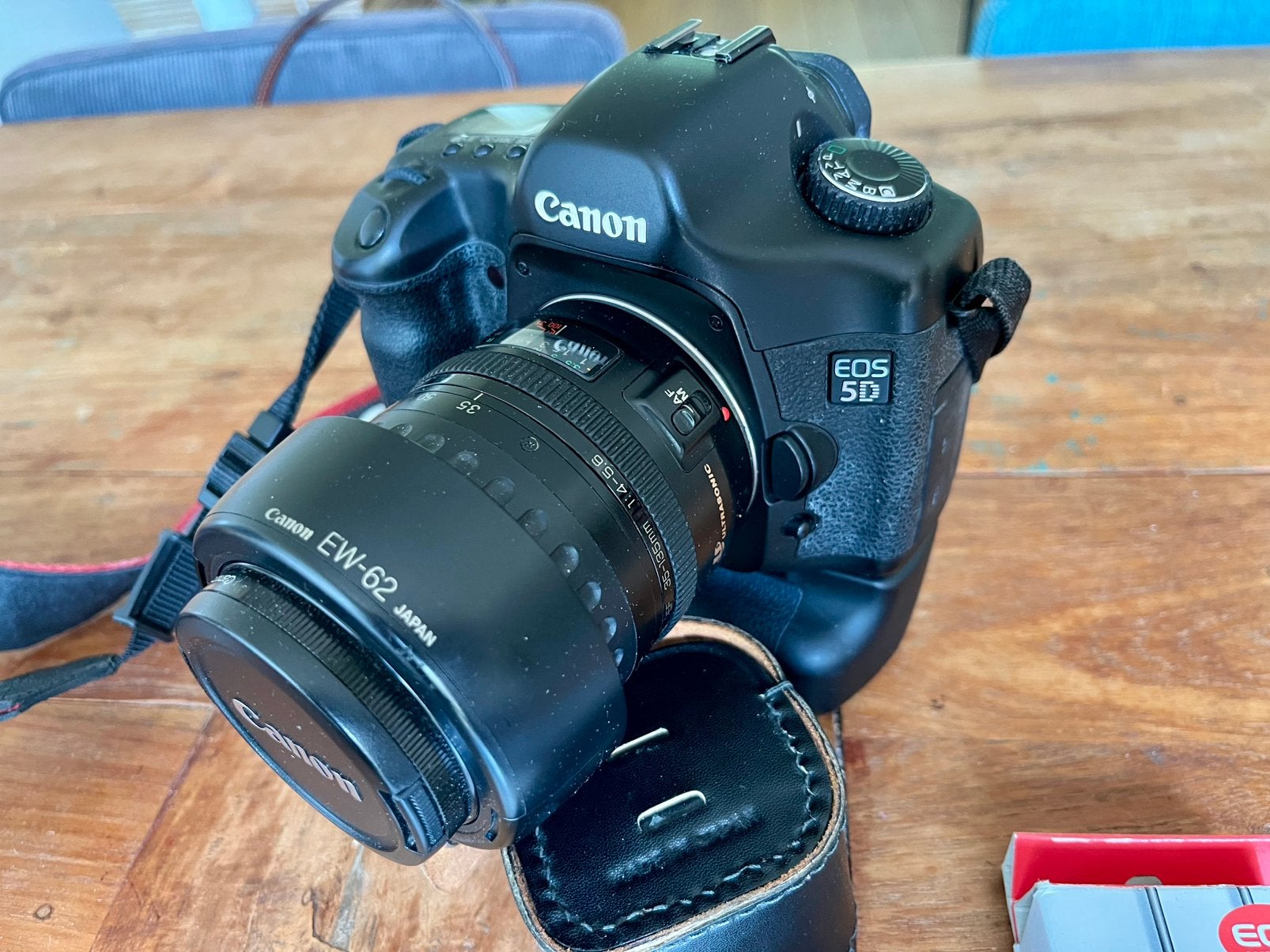 Canon EOS 5D Mk1 | EF 35-135mm lens | accessoires, Gebruikt, Spiegelreflex, Canon, Ophalen of Verzenden