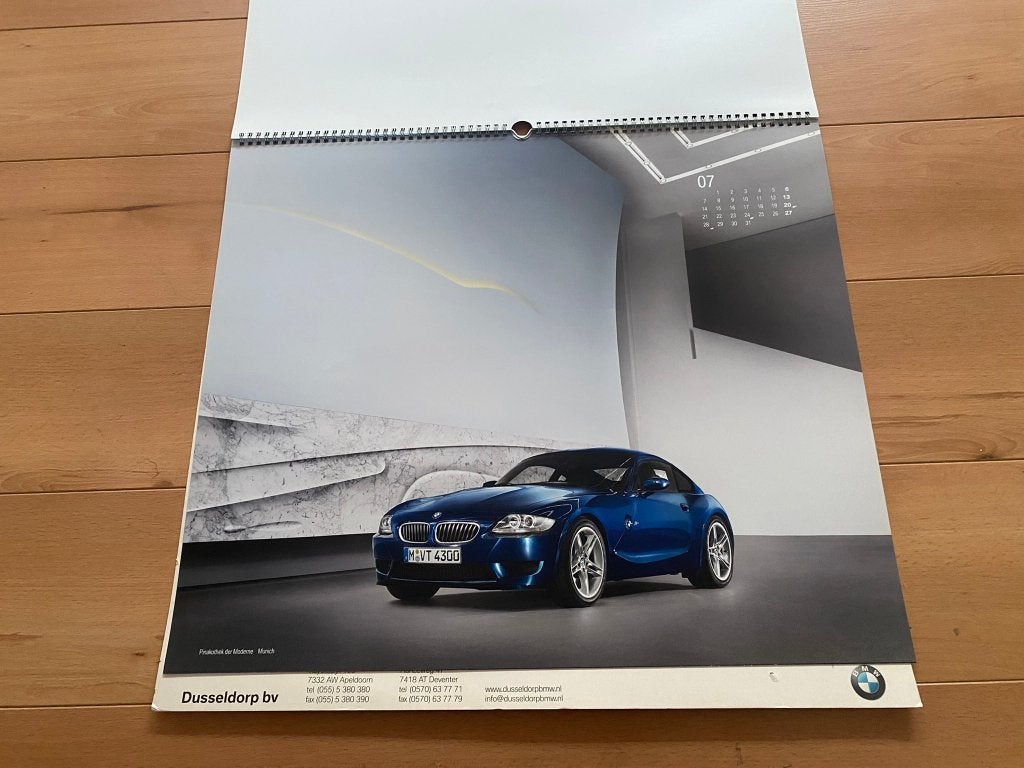 BMW Kalender - 2008 - Formaat: 58,5 x 53 cm, Boeken, Gelezen, Ophalen of Verzenden, BMW, BMW