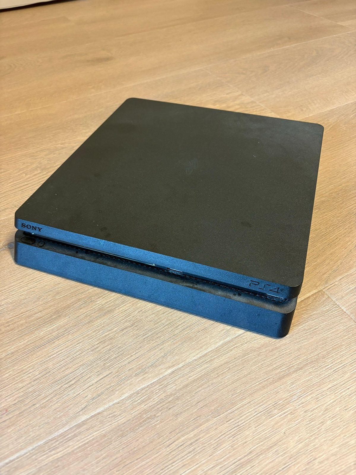 PS4 Slim 500GB met 2 controllers en 4 games, Ophalen, Met 2 controllers, Slim, 500 GB