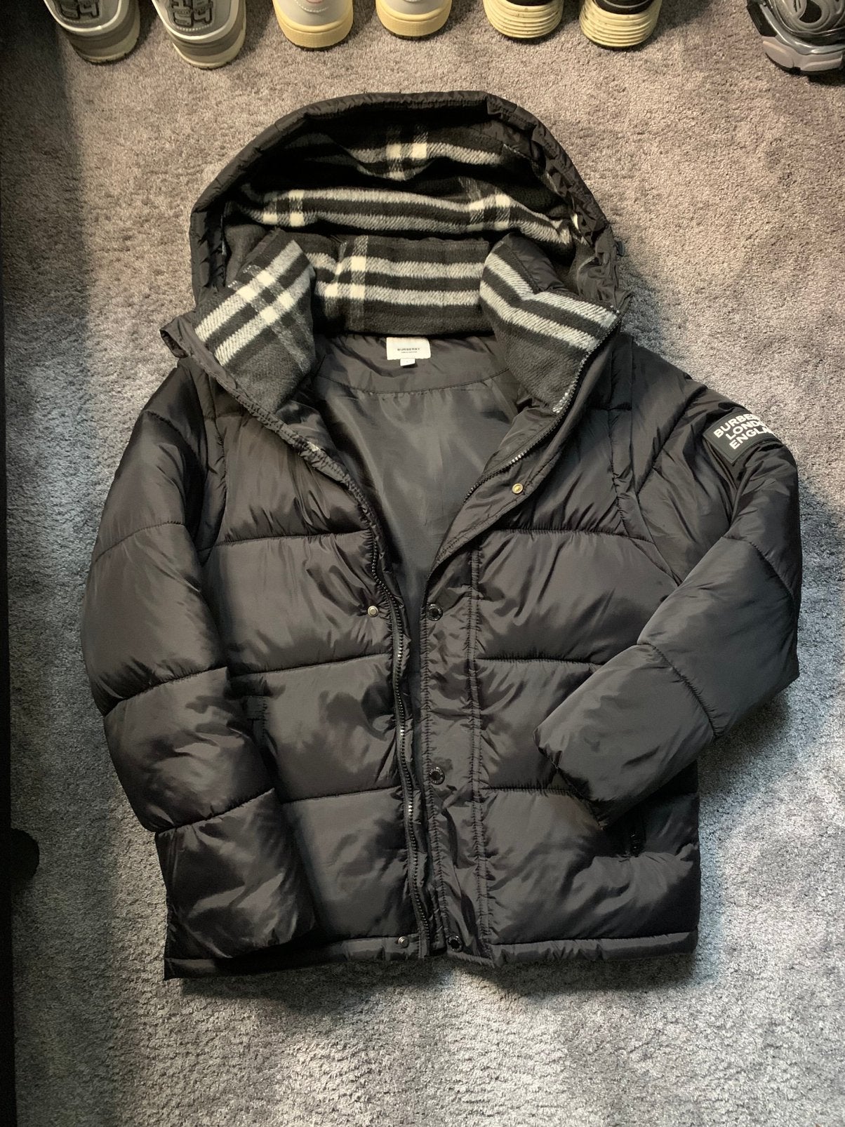 Burberry jas/bodywarmer, Ophalen of Verzenden, Zo goed als nieuw, Maat 52/54 (L), Zwart