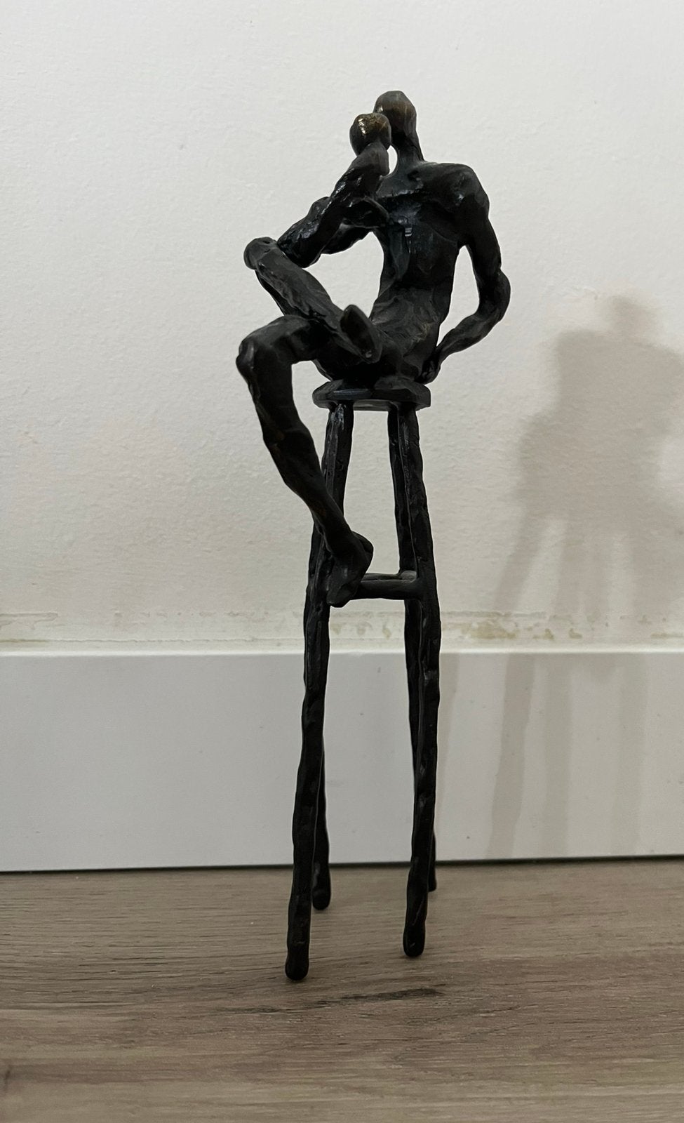Man met beker van Artihove, Ophalen of Verzenden, Brons
