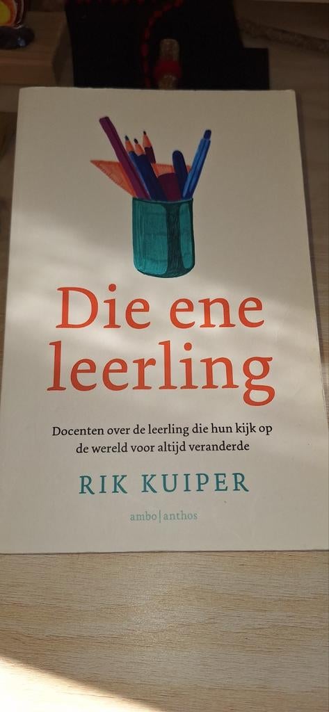 Rik Kuiper - Die ene leerling, Ophalen of Verzenden, Zo goed als nieuw, Rik Kuiper