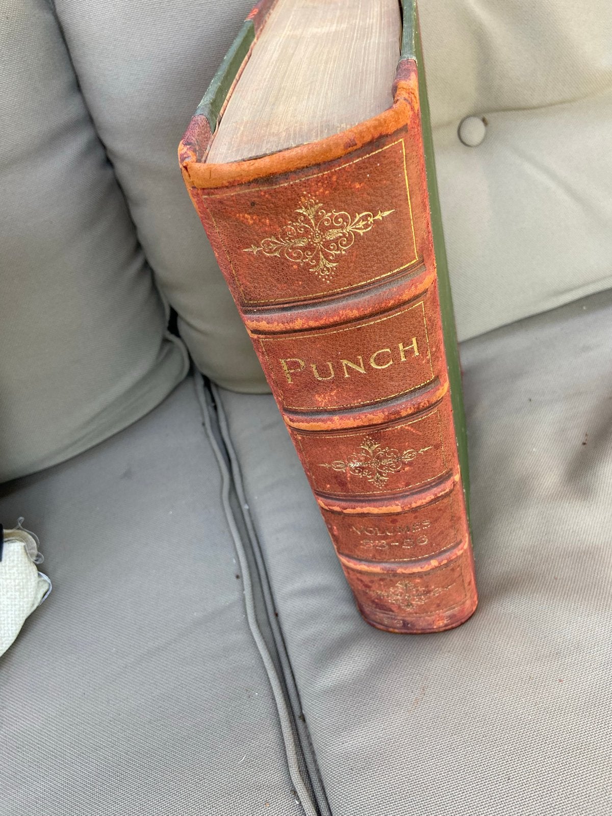 Unieke Ingebonden Punch Tijdschrift Collectie uit 1867-1868, Ophalen, Gelezen, Overige typen