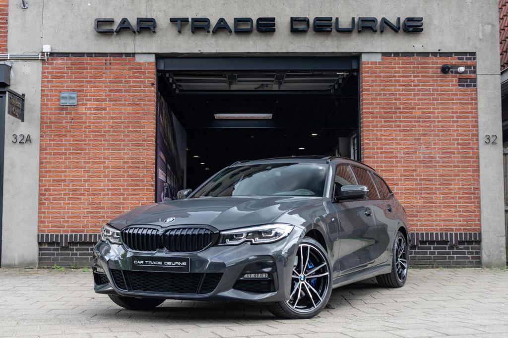 BMW 3-serie 330e xDrive M-Sport Pano / Camera / Trekhaak, Auto's, BMW, 1998 cc, Automatische klimaatregeling, Gebruikt, Zwart