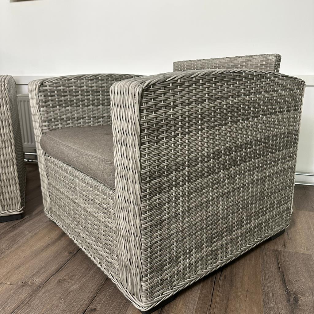 2 wicker lounge/fauteuil stoelen incl. kussens, Gebruikt, Verzenden, ., .