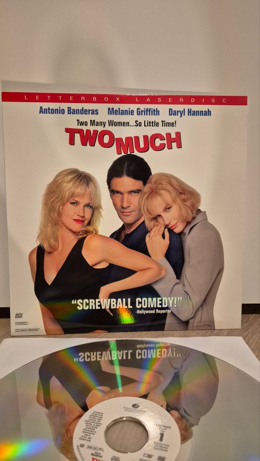 Two Much Laserdisc, LP, Film en Theater, Ophalen of Verzenden, Zo goed als nieuw