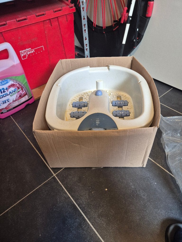 Bubbel voetbad voor ontspanning en verzorging, Ophalen of Verzenden, Gebruikt, Hand- en Voetverzorging