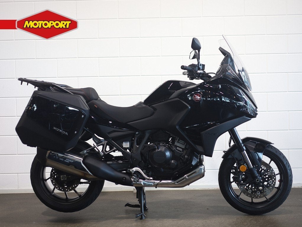 Honda NT 1100 (bj 2022), Mc.benelux@honda-eu.com, Toermotor, Honda Motor Europe Ltd Netherlands branc, Wijngaarderveld 1
9300  AALST, BE