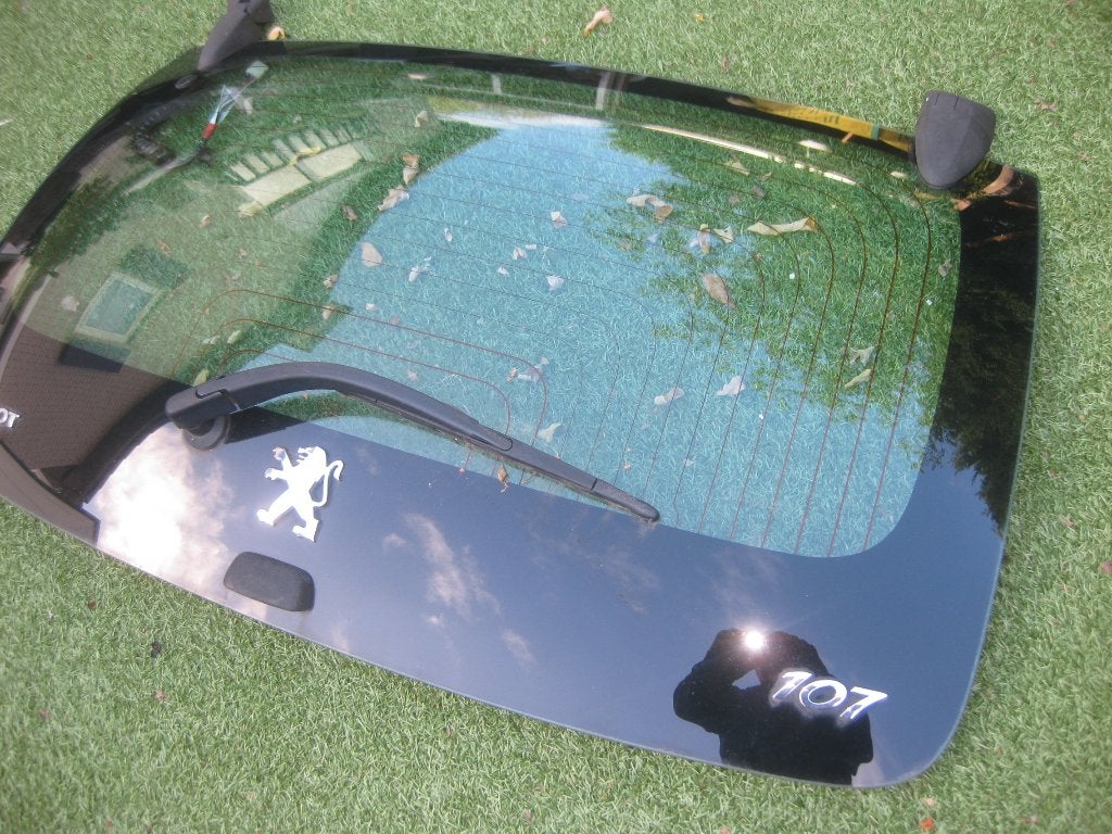 achter klep, raam, achter licht ,peugeot 107, Auto-onderdelen, Ophalen of Verzenden, Peugeot