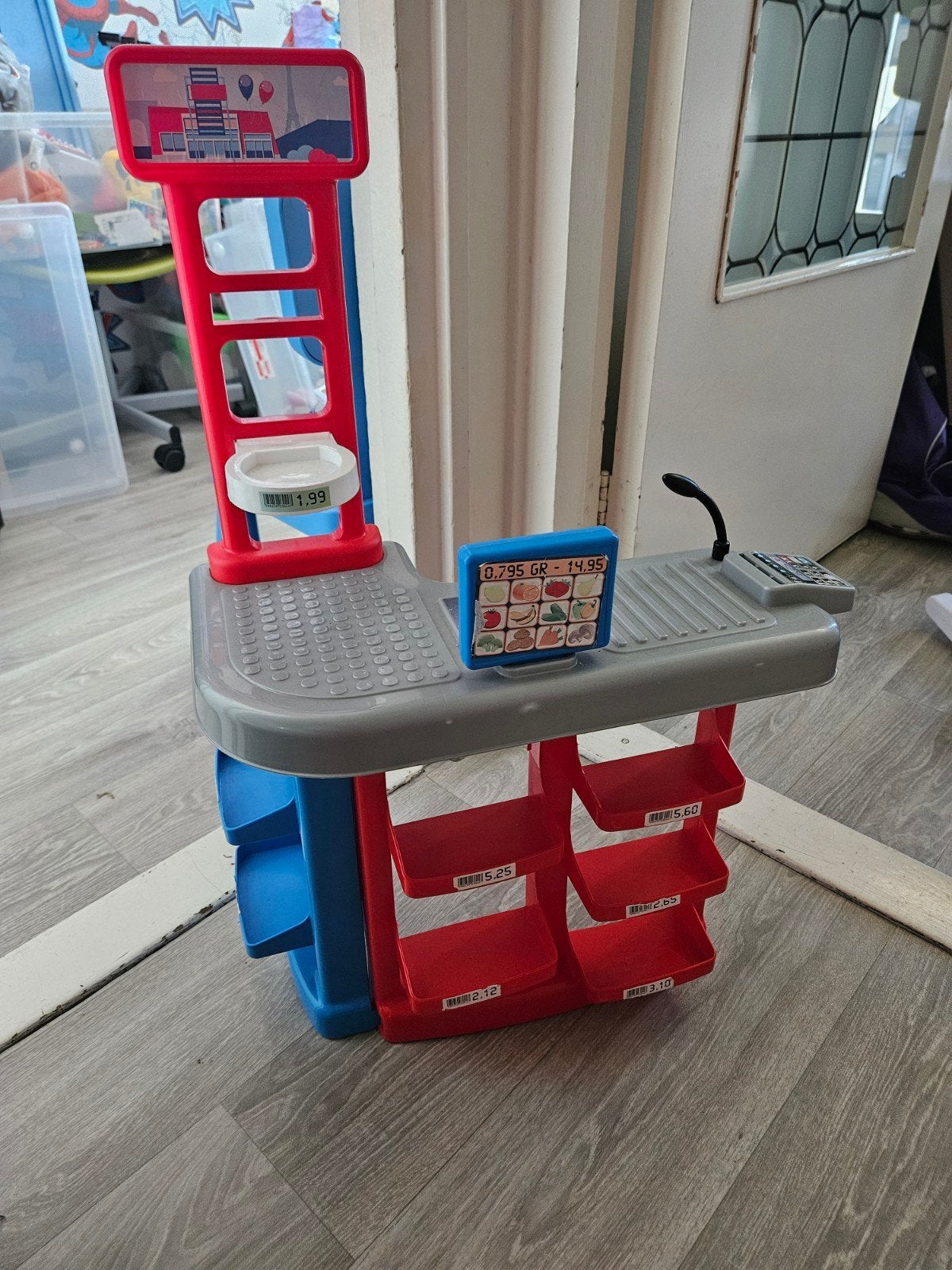 mini speelgoedkassa, Ophalen