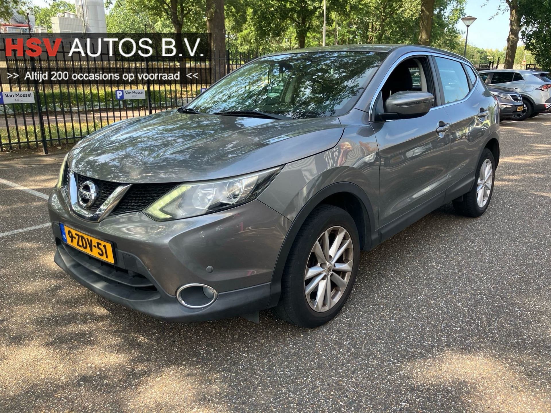 Nissan Qashqai 1.2 Acenta navigatie LM airco org NL, Auto's, Nissan, Voorwielaandrijving, Euro 5, Gebruikt, Parkeersensor