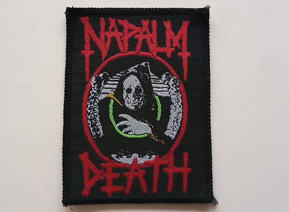 Napalm Death vrij  zeldzame vintage 1990 life ? patch n182, Verzamelen, Ophalen of Verzenden, Nieuw, Kleding