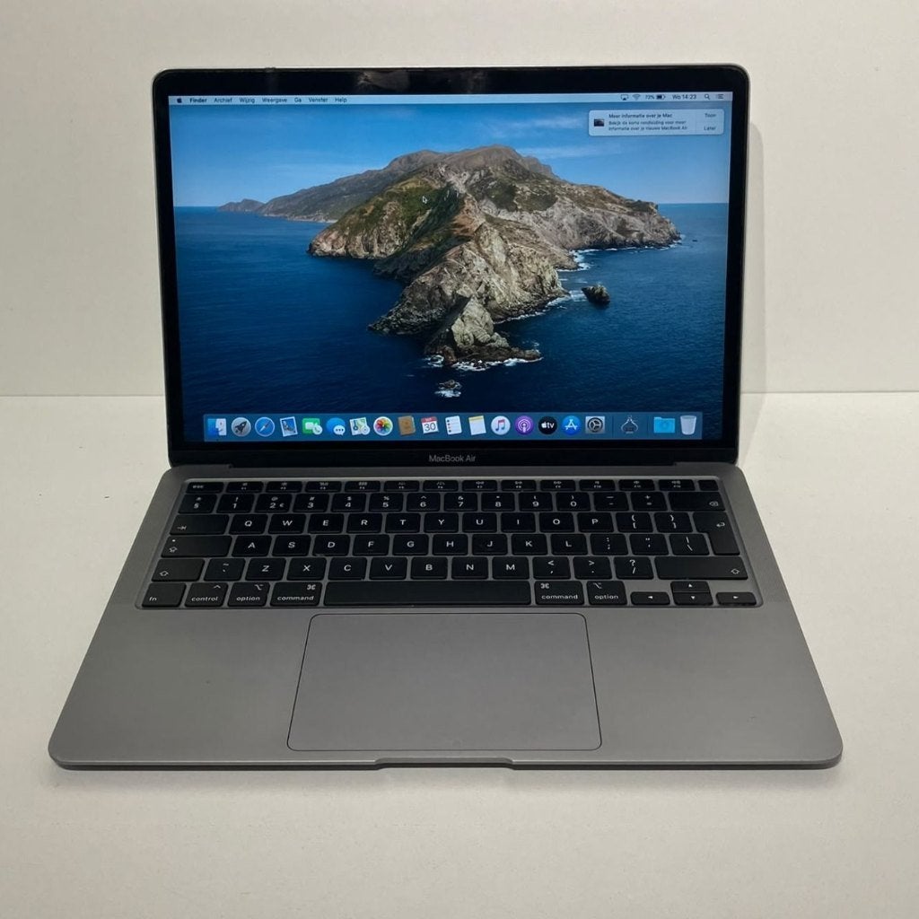 Foto 3 van MacBook Air 13inch 2020 i5/8GB/512GB SSD met USB-C Kabel