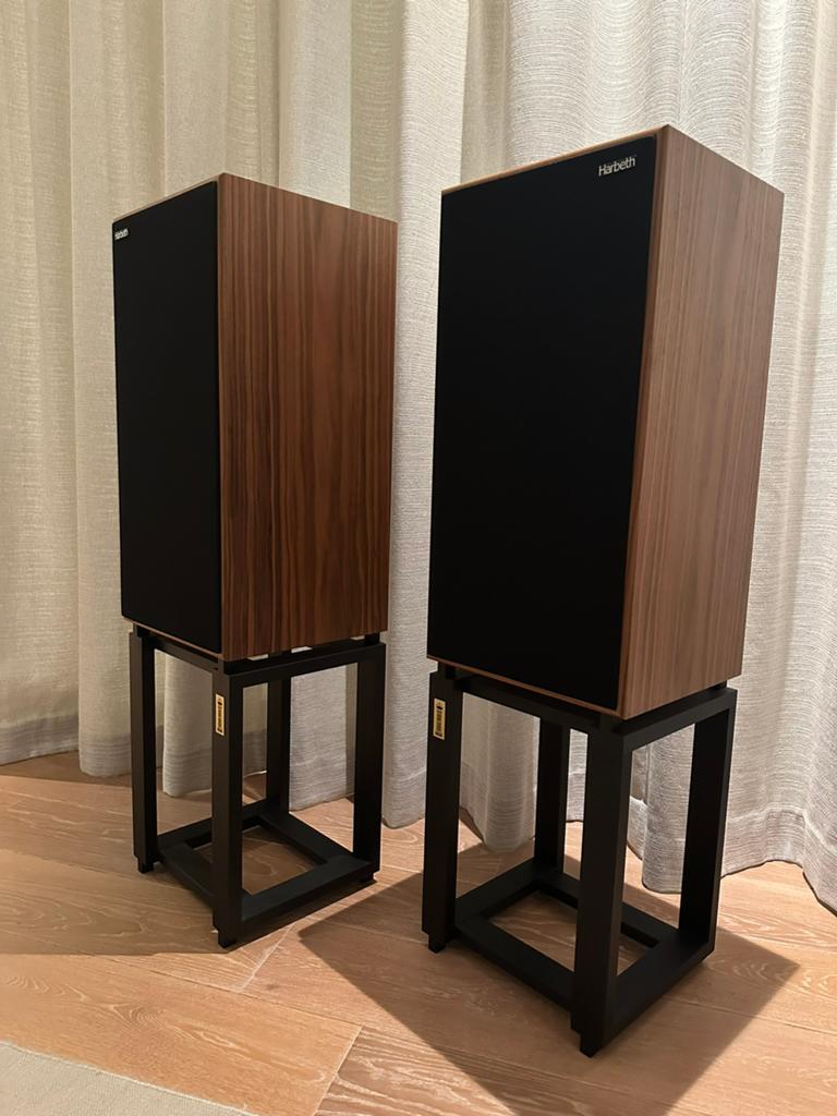 Harbeth SHL5plus XD (walnoot), Zo goed als nieuw, 120 watt of meer, Front, Rear of Stereo speakers, Ophalen