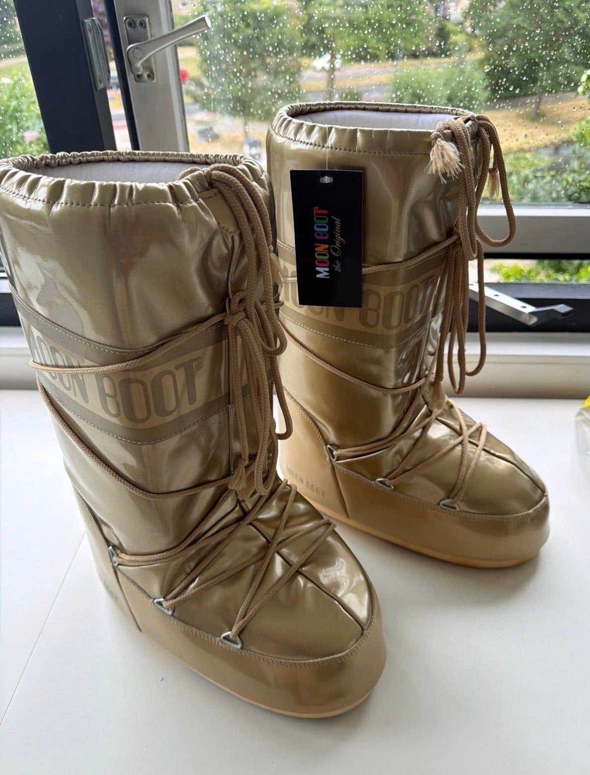 Gouden Moon Boots - Maat 42/44 - nieuw!, Ophalen, Overige kleuren, Snowboots, Nieuw