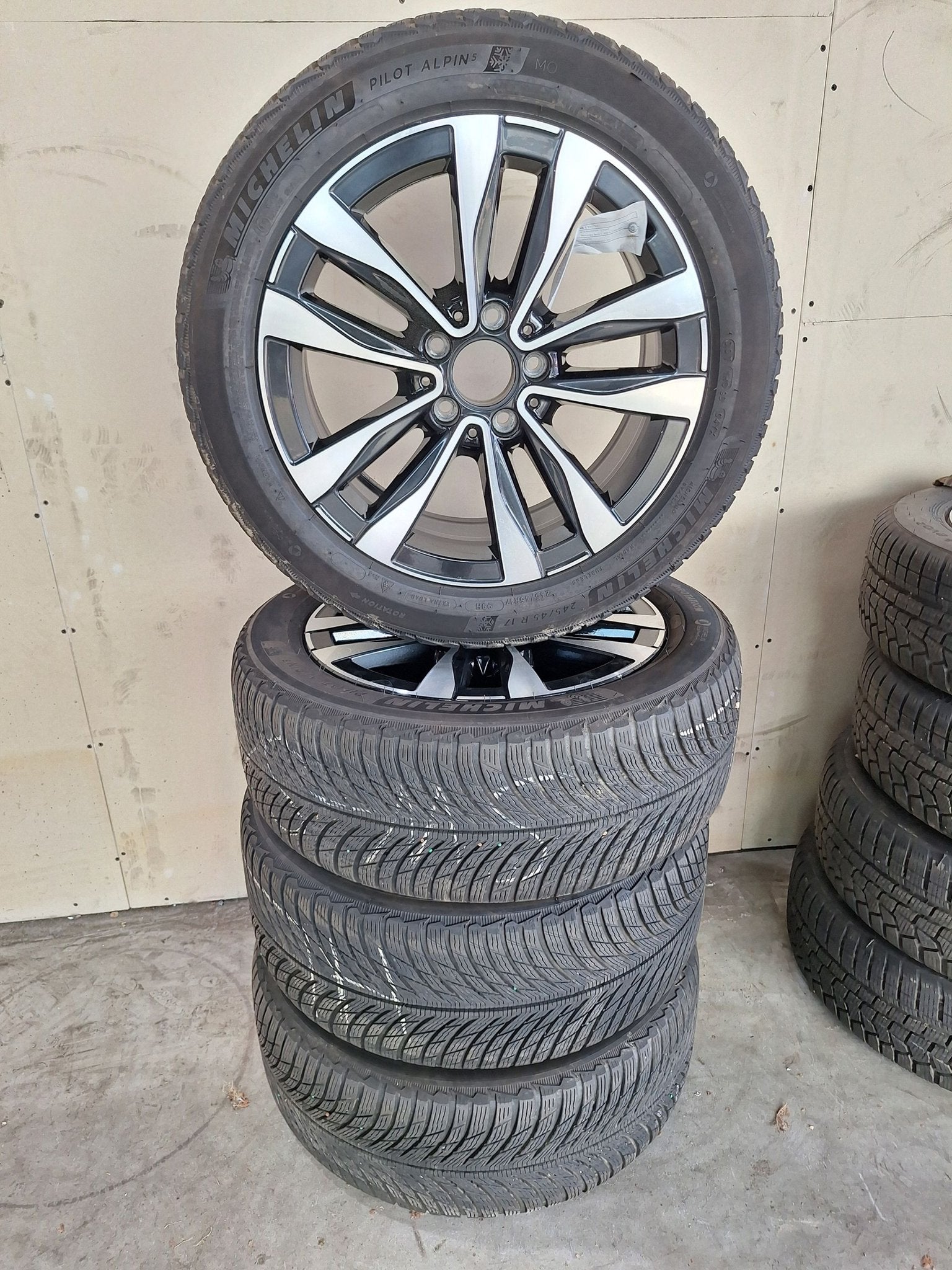 Mercedes C-Klasse Winterset 17 Inch Origineel, Ophalen, -, -, Banden en Velgen