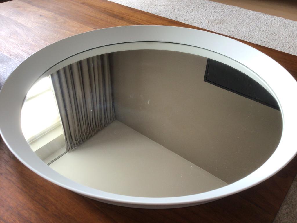 Witte Ikea Langesund ronde spiegel 50cm doorsnede, Huis en Inrichting, Woonaccessoires | Spiegels, Ophalen, Rond, Zo goed als nieuw