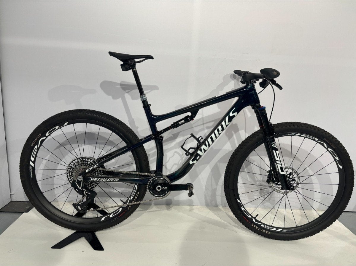 Specialized Epic Tltnt/metwhtsil L, Gebruikt, -, -, -