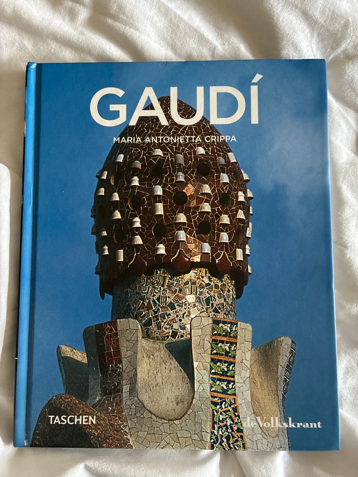 Gaudi - Maria Antonietta Crippa - Taschen, Ophalen of Verzenden, Zo goed als nieuw, Overige onderwerpen