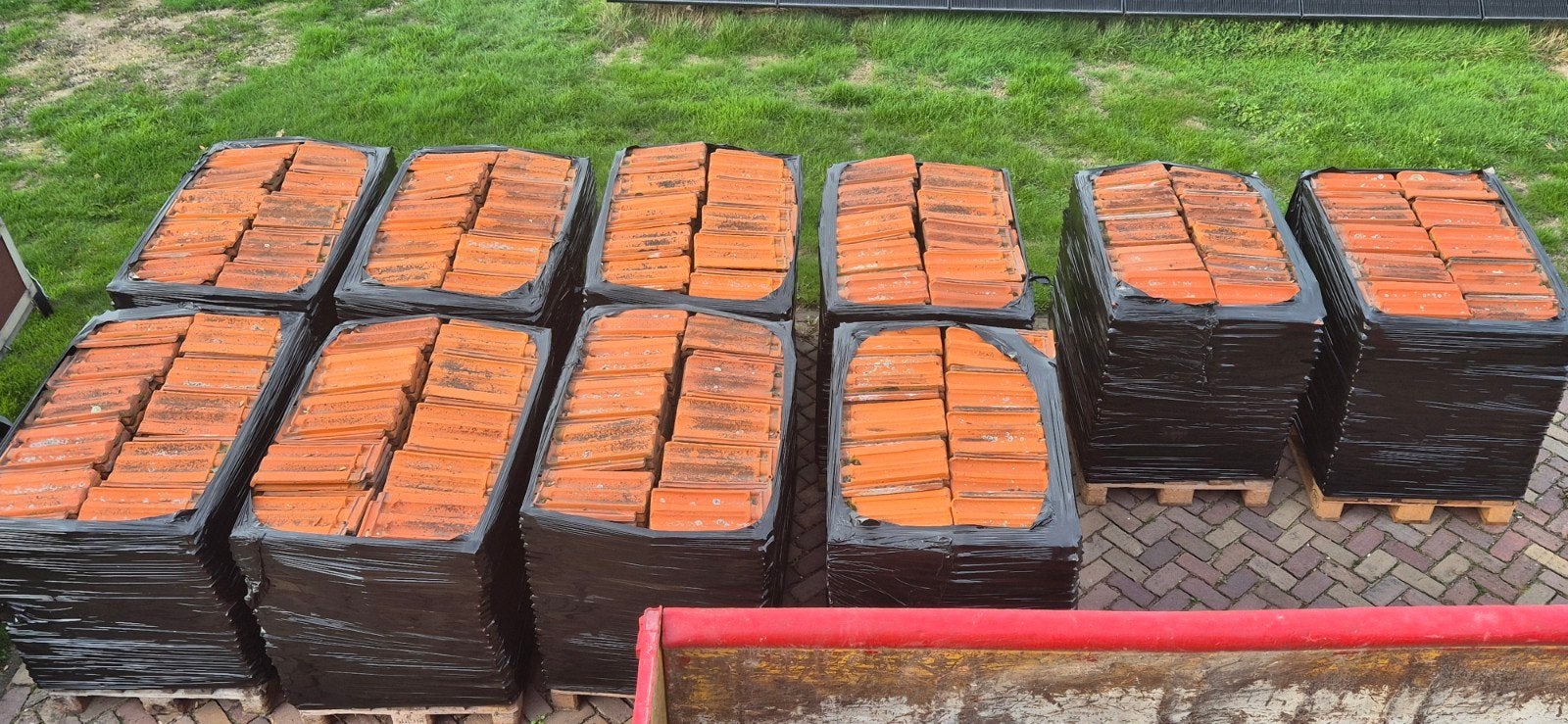 Grote partij 5000st. gebruikte Muldenpannen, Ophalen, Gebruikt, Steen of Klei, 15 m² of meer