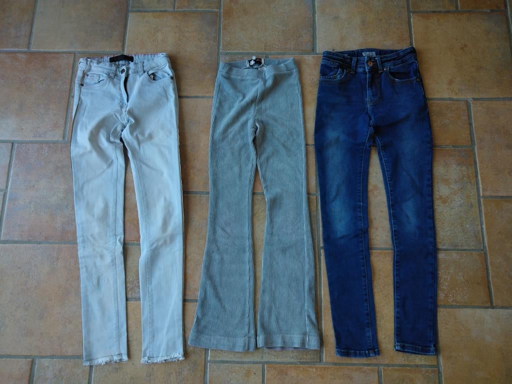3 broeken voor smalle meisjes maat 146/152, Ophalen of Verzenden, Gebruikt, Meisje, Broek