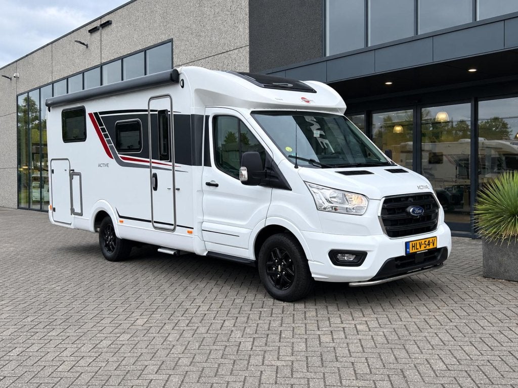 Bürstner Lineo T 690 G zeer nette Ex-verhuur met au, Caravans en Kamperen, Automaat, Ringverwarming, Ford, 6 tot 7 meter