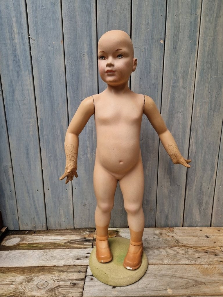 vintage etalagepop meisje 87 cm gemaakt van gips, Ophalen