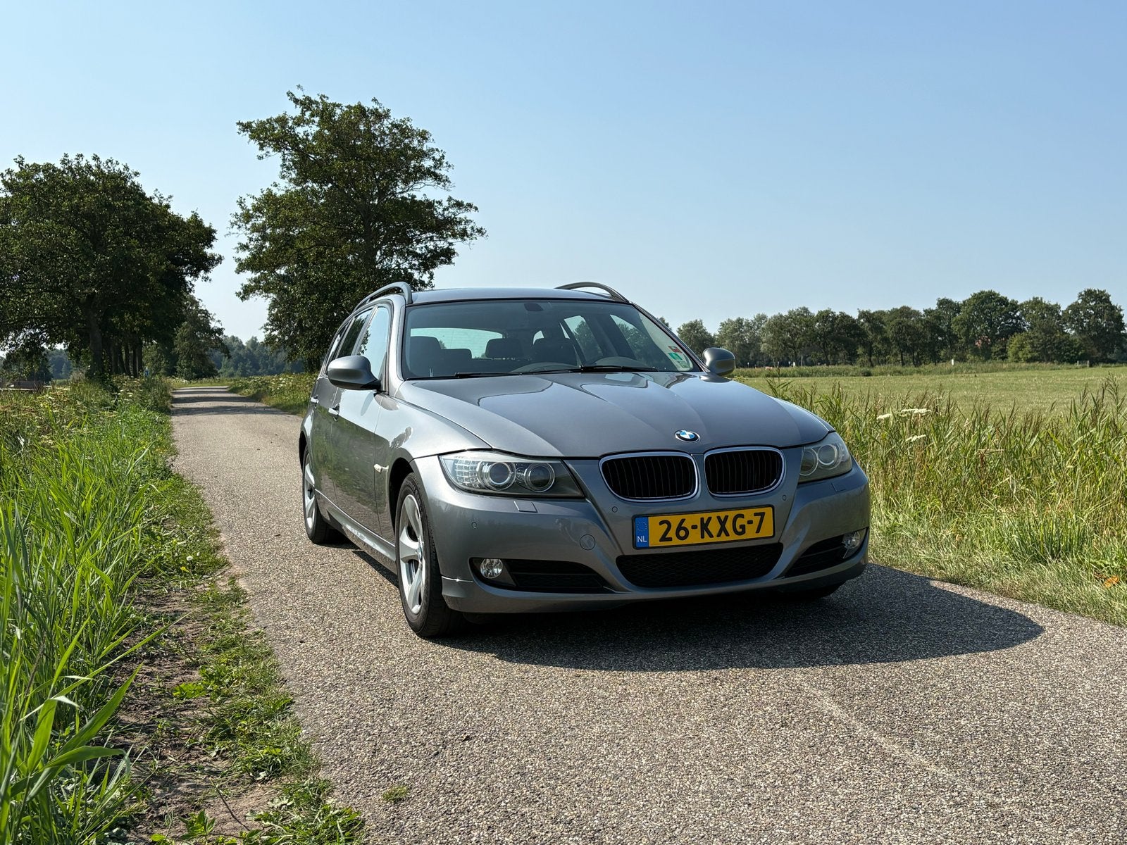 BMW 3-Serie - 320d 2010 grijs export, Auto's, 745 kg, Achterwielaandrijving, 1995 cc, Zwart