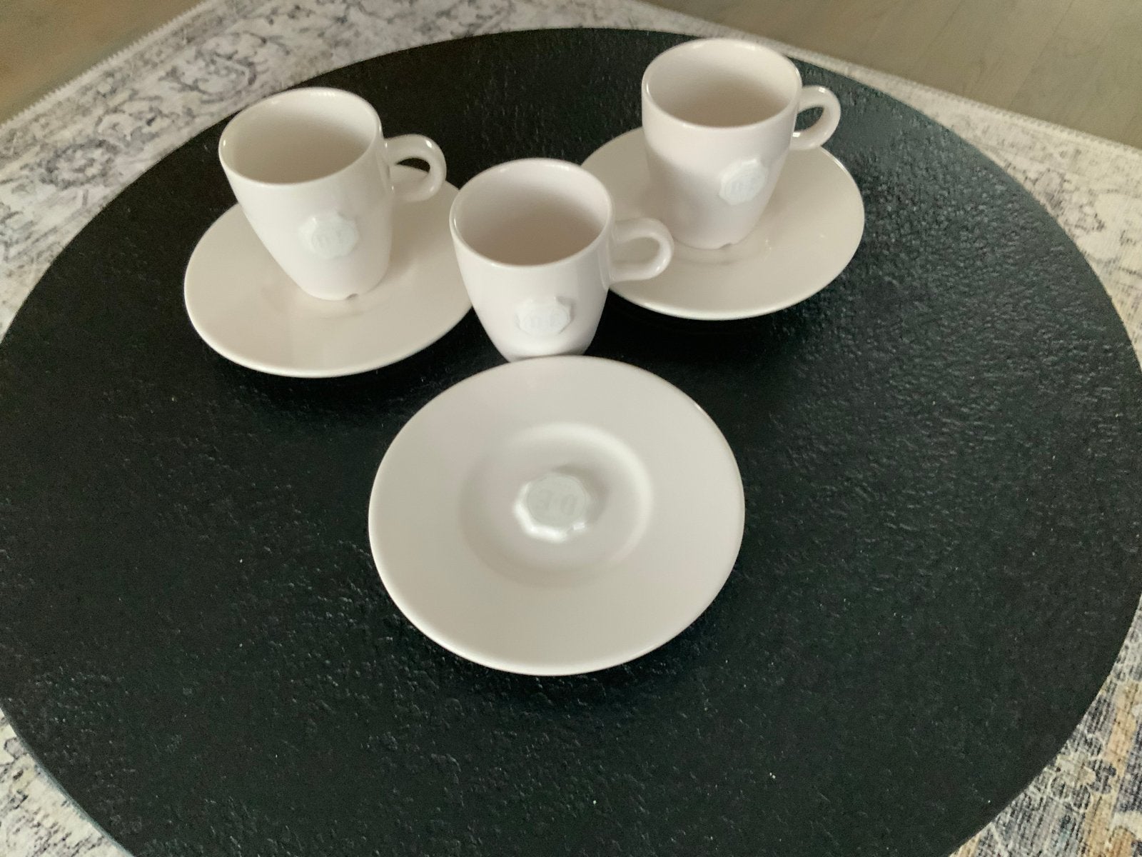 3 D E kop en schotels, Ophalen of Verzenden, Zo goed als nieuw, Kop(pen) en/of Schotel(s)