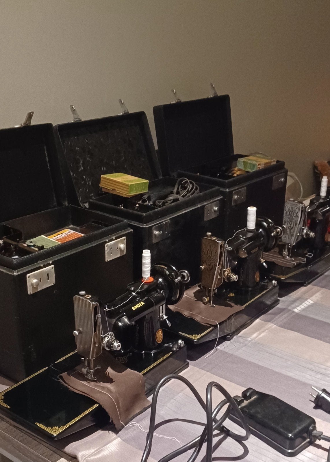 3 naaimachine singer 221k  featherweight, Ophalen of Verzenden, Gebruikt, Naaimachine, Singer