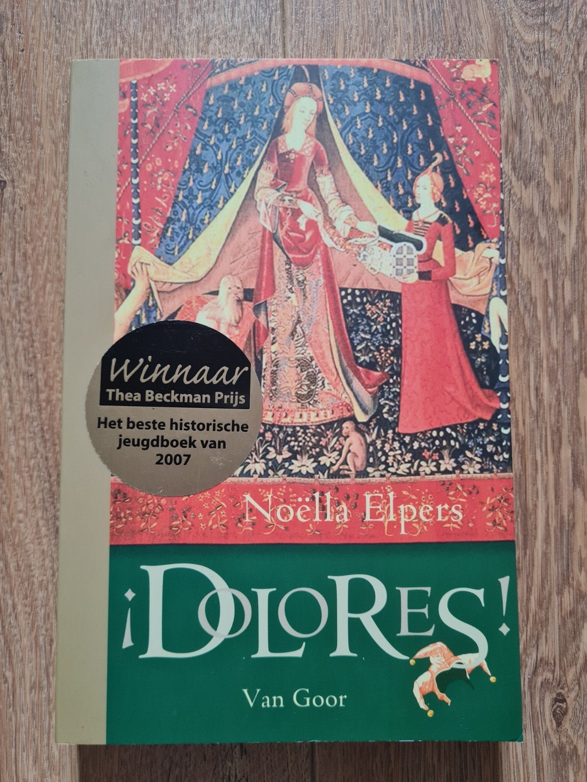 Noëlla Elpers - Dolores!, Boeken, Ophalen of Verzenden, Zo goed als nieuw, Noëlla Elpers